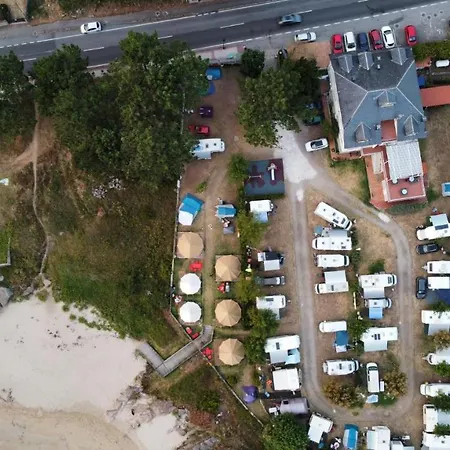 & Glamping Muineira 3*