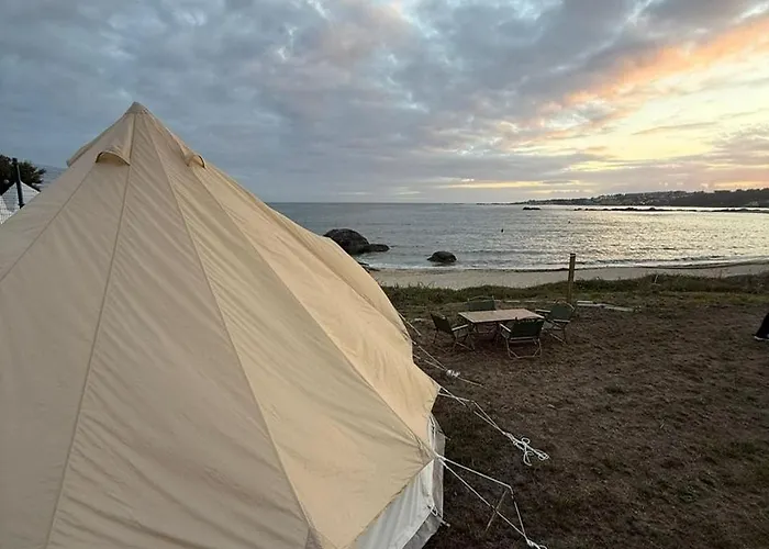 & Glamping Muineira キャンプ場 3*